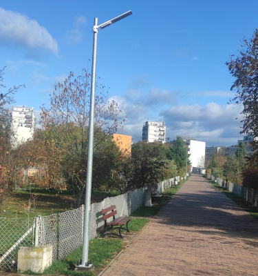 Latarnia uliczna solarna LED Gemini 22 ze słupem 4-5m