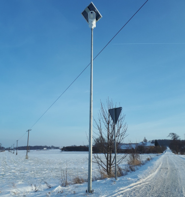 Lampa solarna LED Fornax ze słupem stalowym i fundamentem