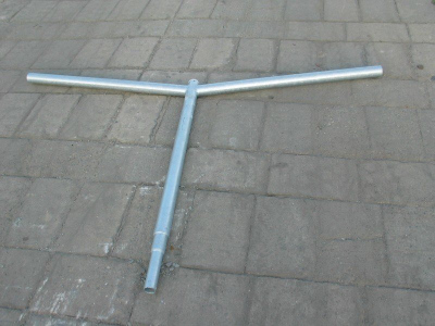 Latarnia uliczna Grid LED dwuramienna słup stalowy 6m