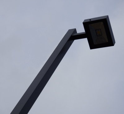 Latarnia uliczna Grid LED słup stalowy kwadratowy