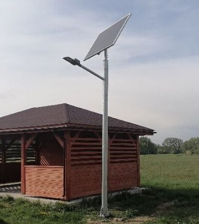 Latarnia solarna W Kamionkach gm. Aleksandrów